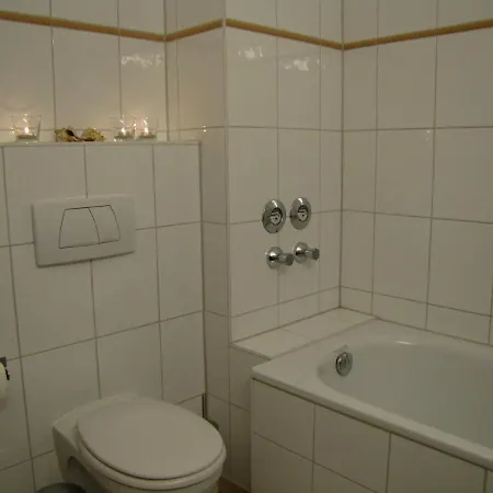 Rosenhof12